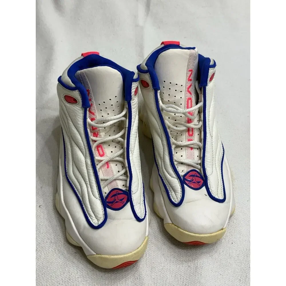 Nike style court them